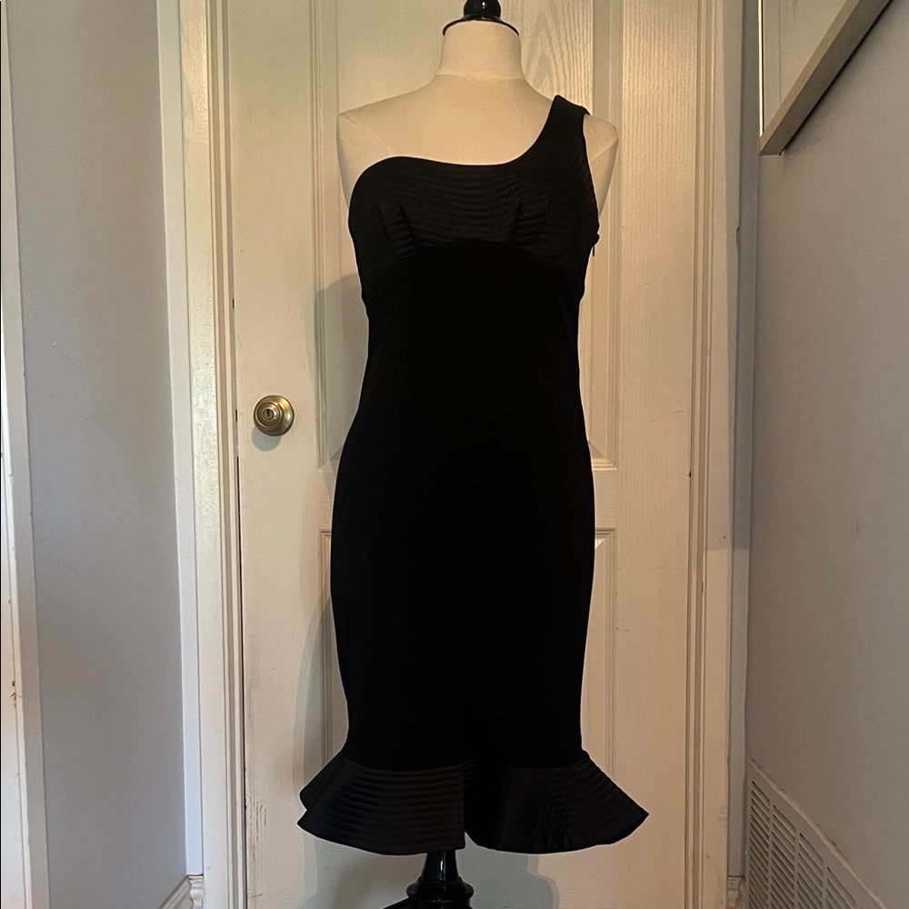 Chic Asymmetrical Black Dress